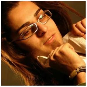 دانلود آهنگ نفرین به تو از حامد هاکان
